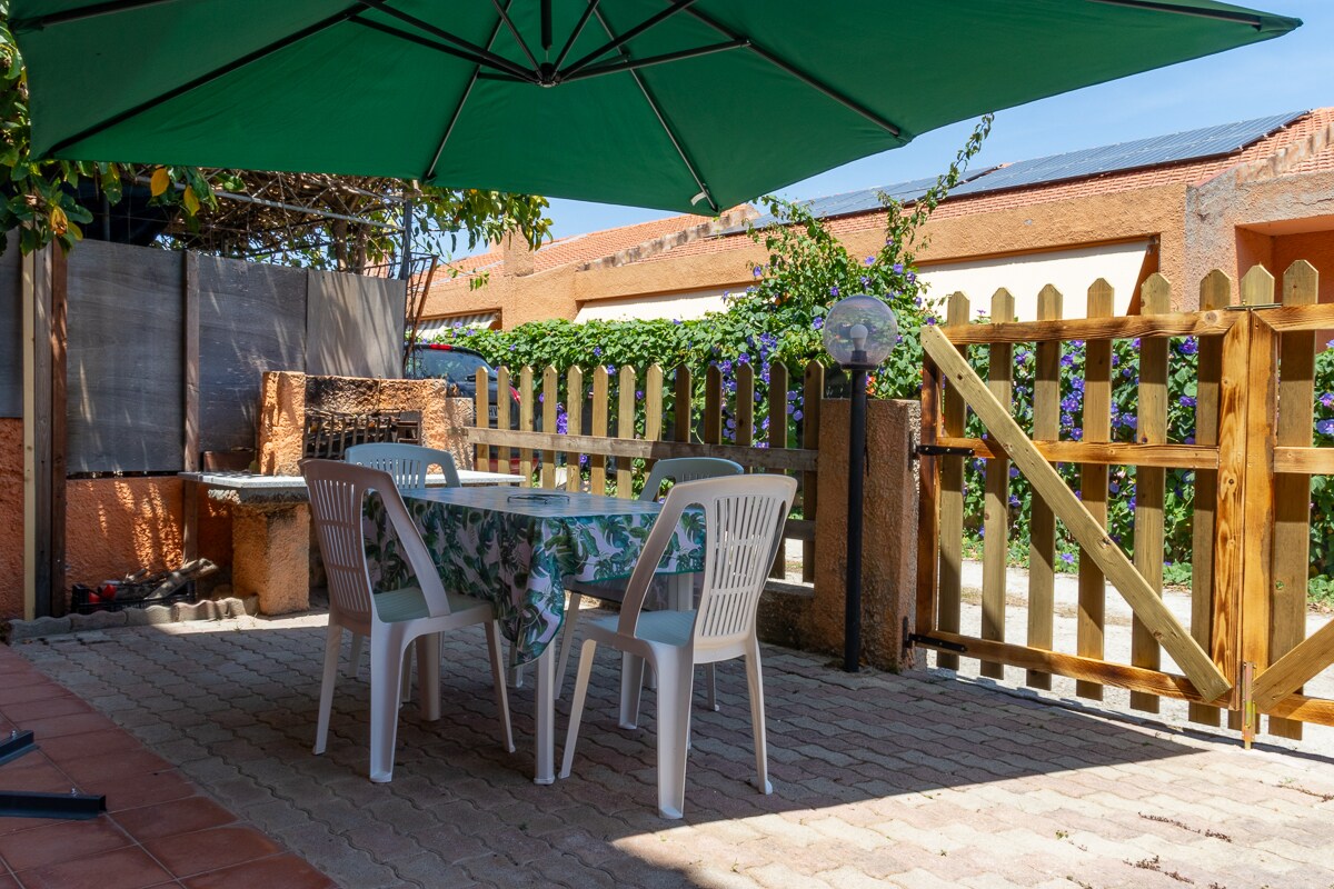 Apartment near the beach in Porto Conte, Sardinia