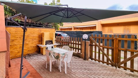 Private courtyard