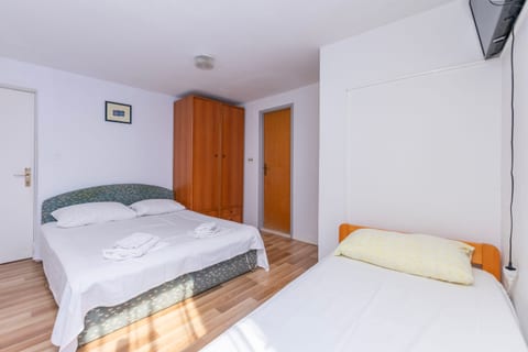 Apartments Zoran - Unit 377951-13