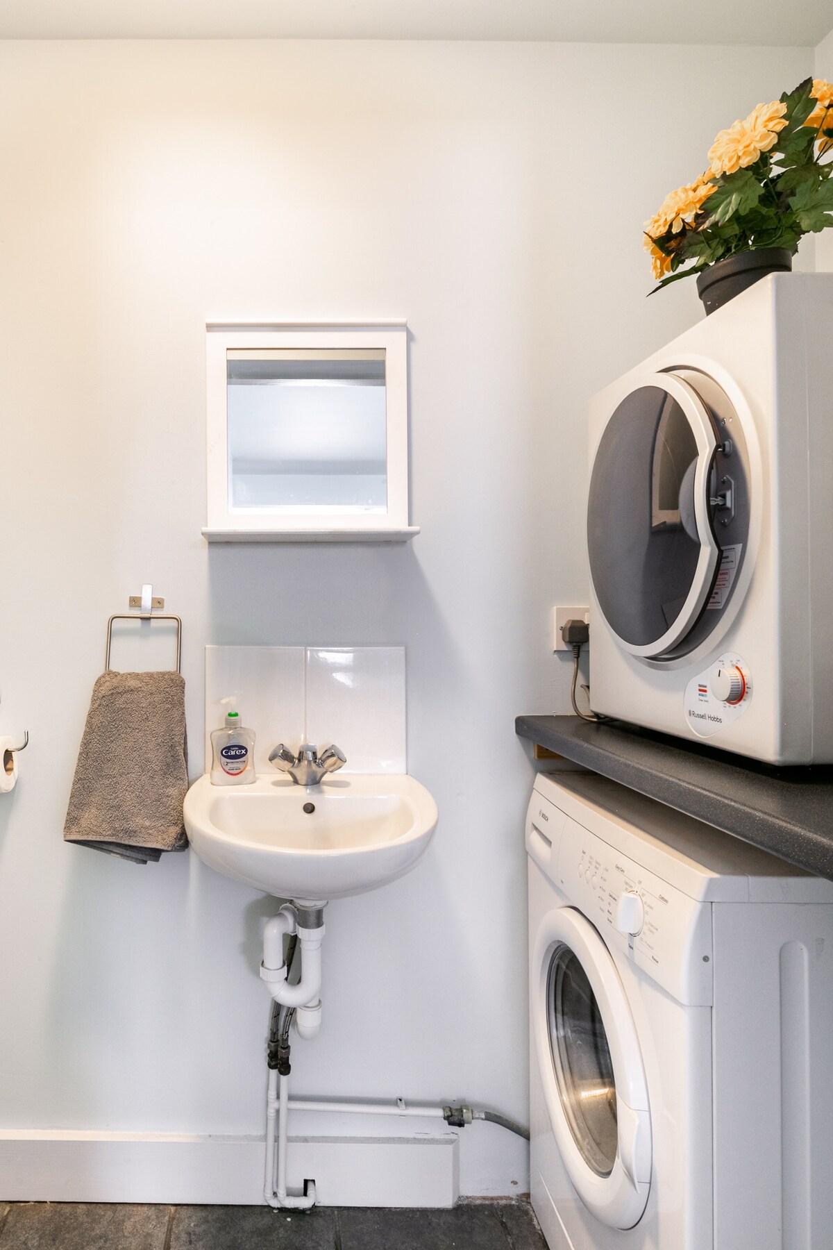 deal-spacious-cottage-pound1900-per-month-pet-friendly/