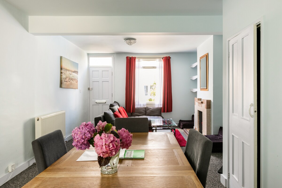 deal-spacious-cottage-pound1900-per-month-pet-friendly/