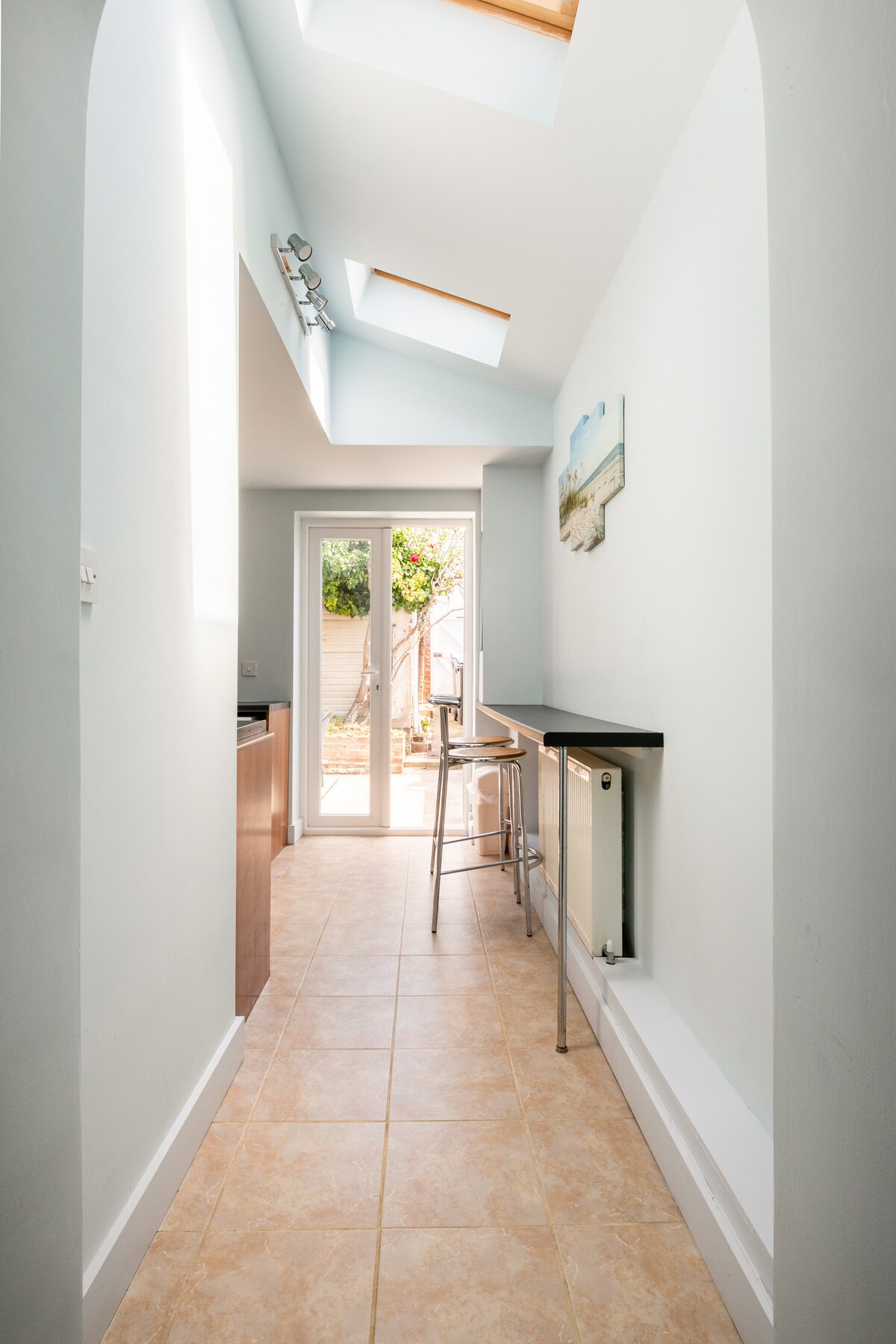 deal-spacious-cottage-pound1900-per-month-pet-friendly/