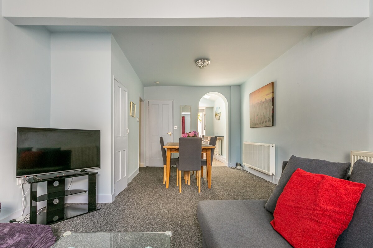 deal-spacious-cottage-pound1900-per-month-pet-friendly/