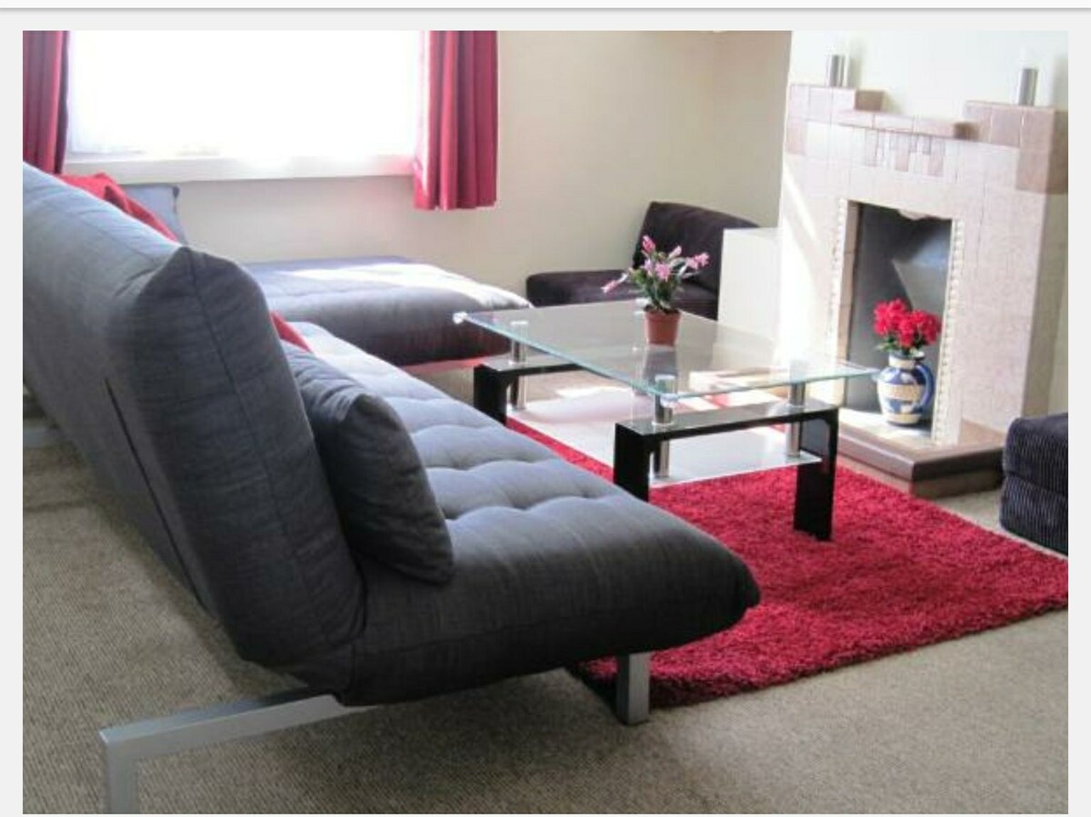 deal-spacious-cottage-pound1900-per-month-pet-friendly/