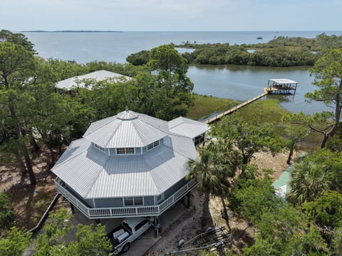 Cloud 9 in Cedar Key