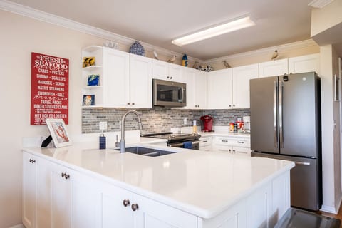 Spacious Kitchen Island
