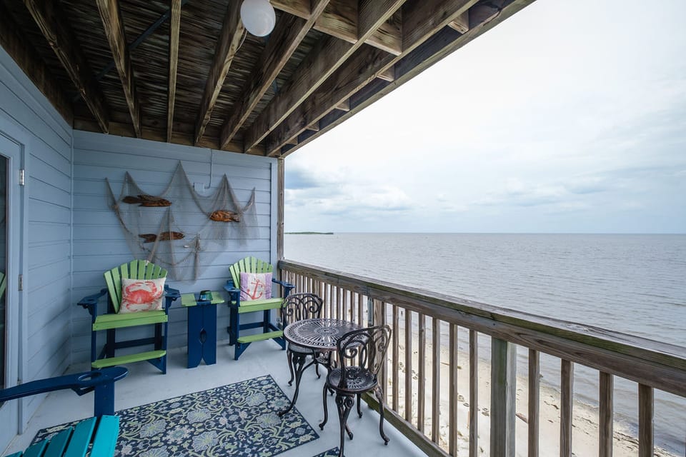 Balcony with Stunning Gulf Views!