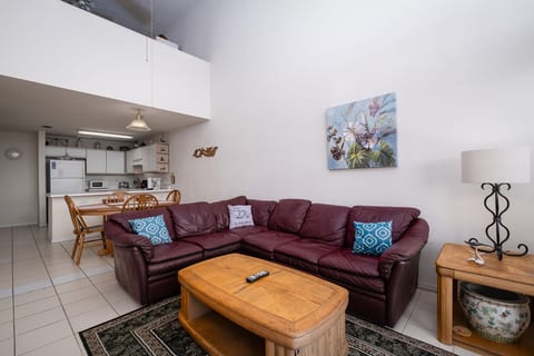 Fenimore Mill 2E Beachfront Retreat