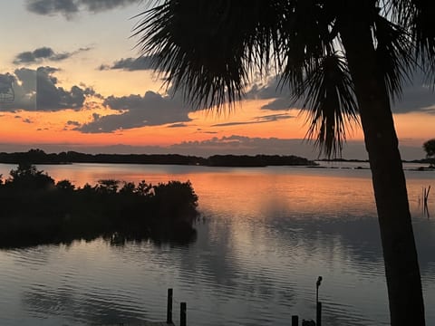 Sunset Helen's