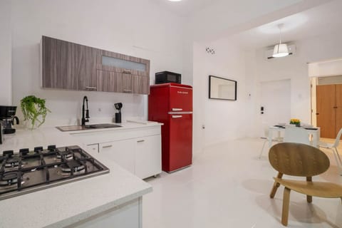 Casa Luma No. 4 | Modern 2 Bedroom in San Juan PR