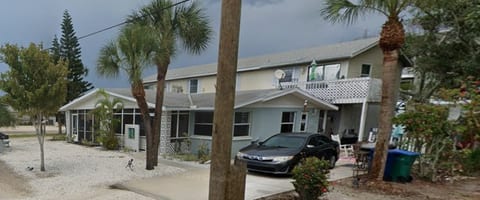 Gulf Drive Living
