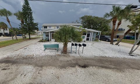 Gulf Drive Living