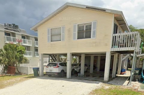 Gulf Drive Living