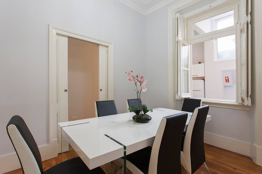 charming-retreat-in-historic-graca-graca-66/