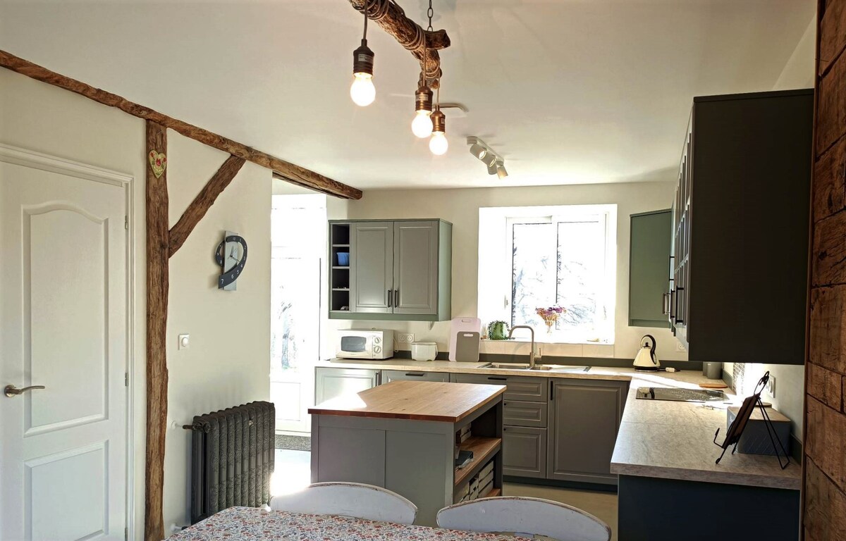 normandy-apple-cottage./