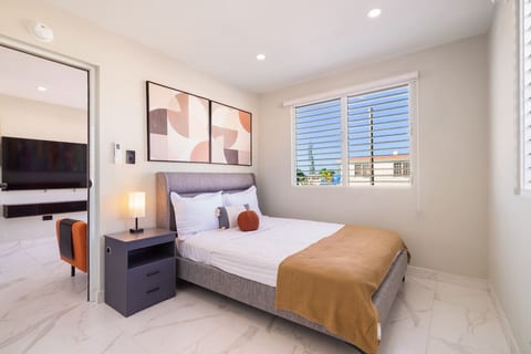 SunJoy Modern 2BR Apartment Isla Verde