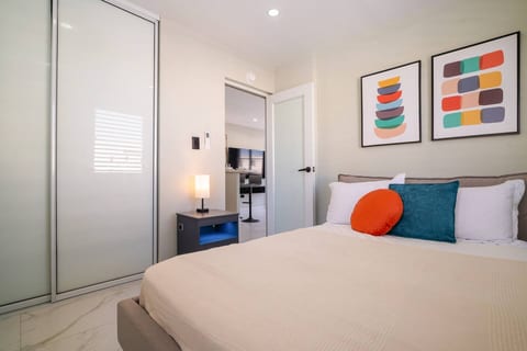 SunJoy Modern 2BR Apartment Isla Verde