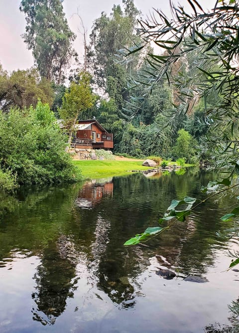Romantic Rustic Riverfront Cabin image 1