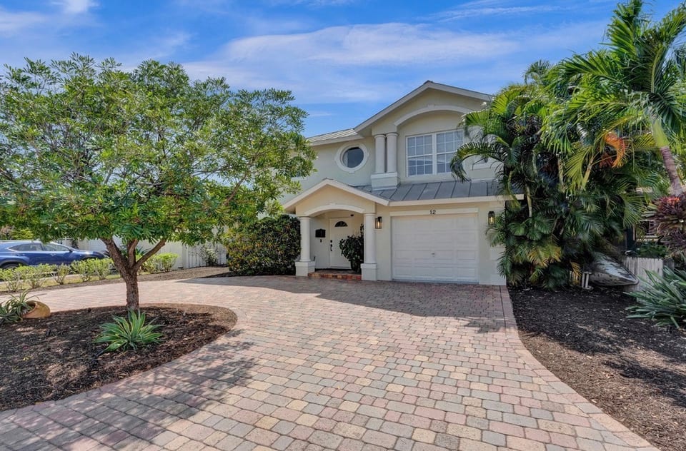 Private heated private pool home with hot tub, bbq - Wilton Manors