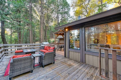 Mountain Cabin | Tahoe Day Trip | Lake