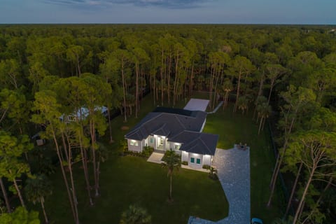 The Naples Luxe Retreat | Game Room • Heated Pool