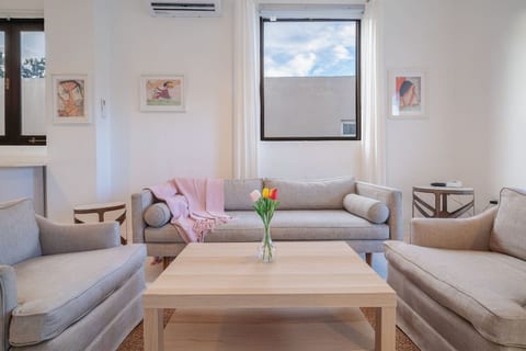 Puerto Rico 3BD Home Near the Beach Private Patio