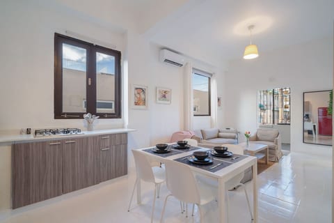 Puerto Rico 3BD Home Near the Beach Private Patio