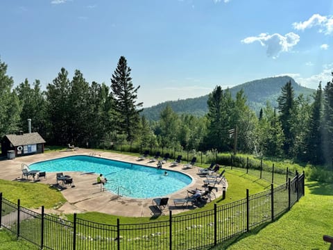 Lutsen Slopeside Suite