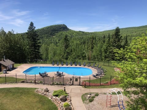 Moose Mountain Escape