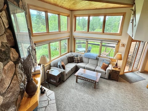 Mountain View Villa