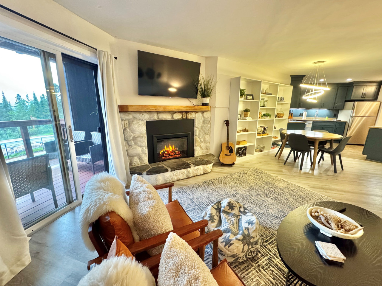 Superior Slopeside @ 123