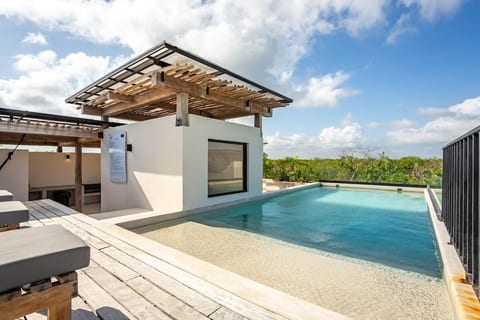 Rooftop Pool