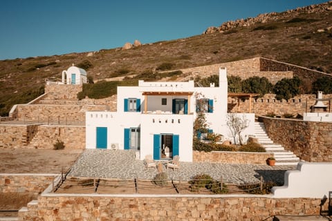 Naxian Sky Villa • Aegean Sunset Hilltop Bliss image 4