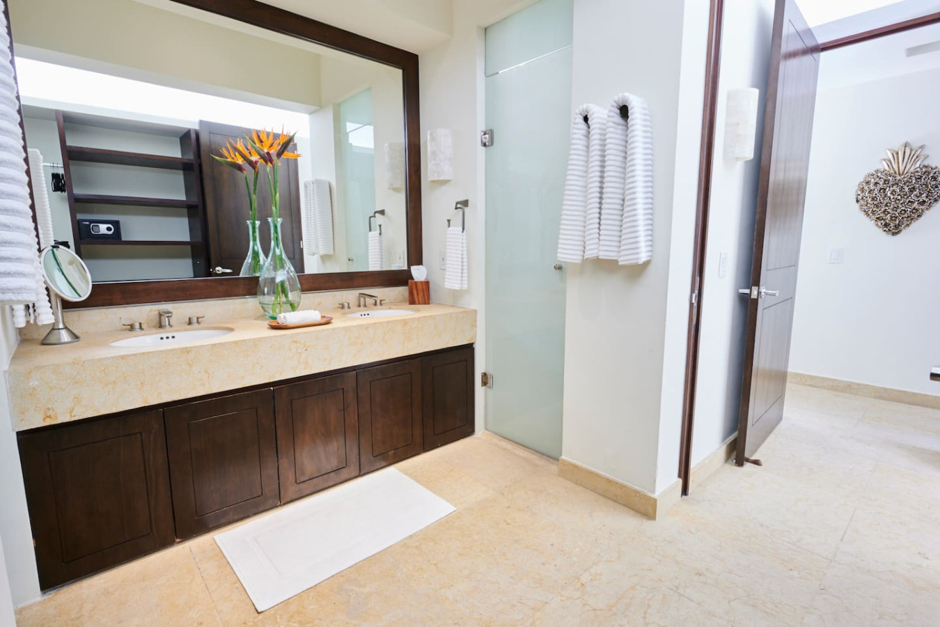 condo-los-arboles-hsk+6-seater-golf-cart-included/