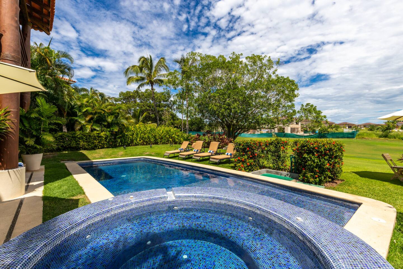 4-bdr-villa-with-pool-and-hot-tub-la-serenata-3/