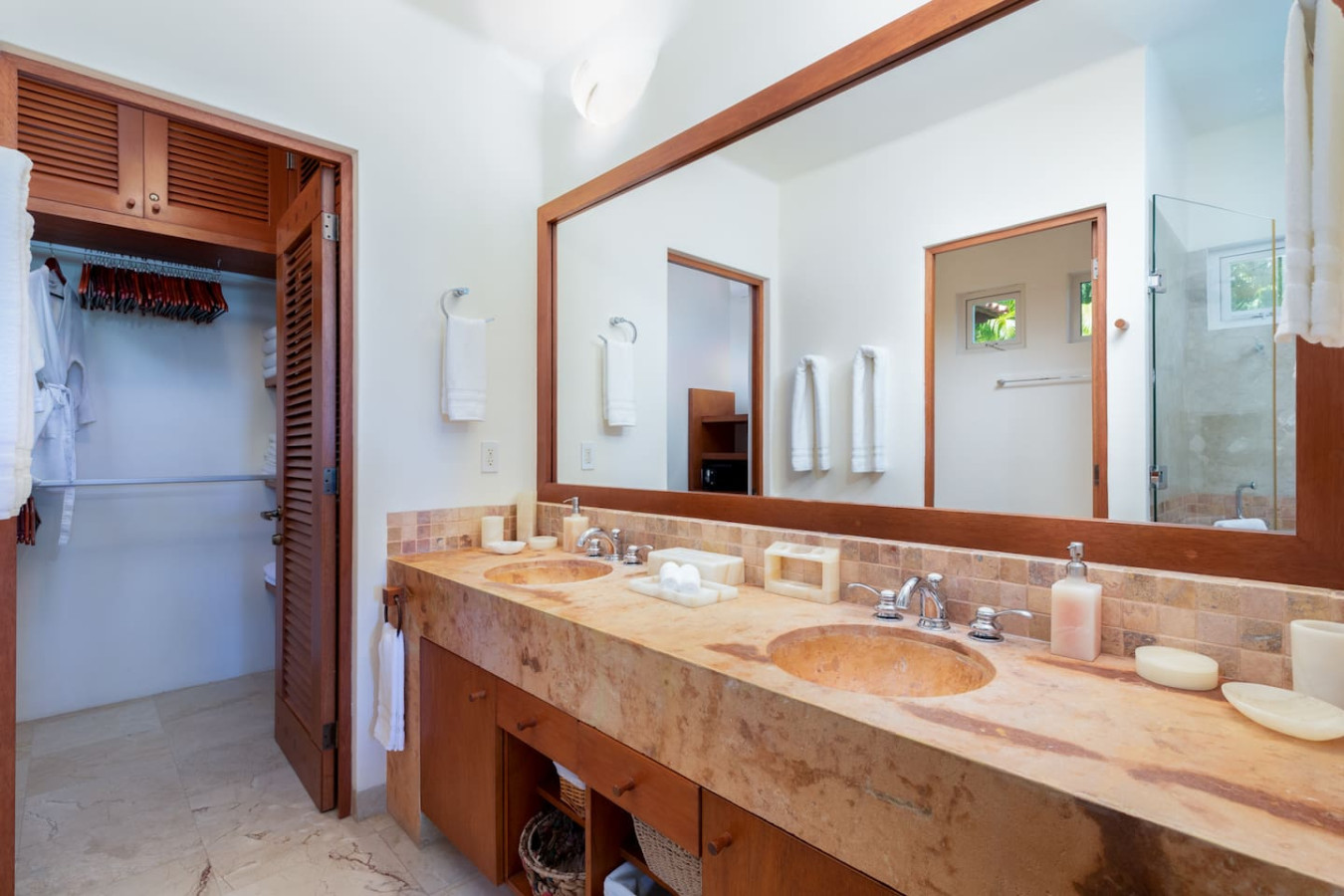 3-bd-villa-in-las-palmaspunta-mita+cook+golf-cart/