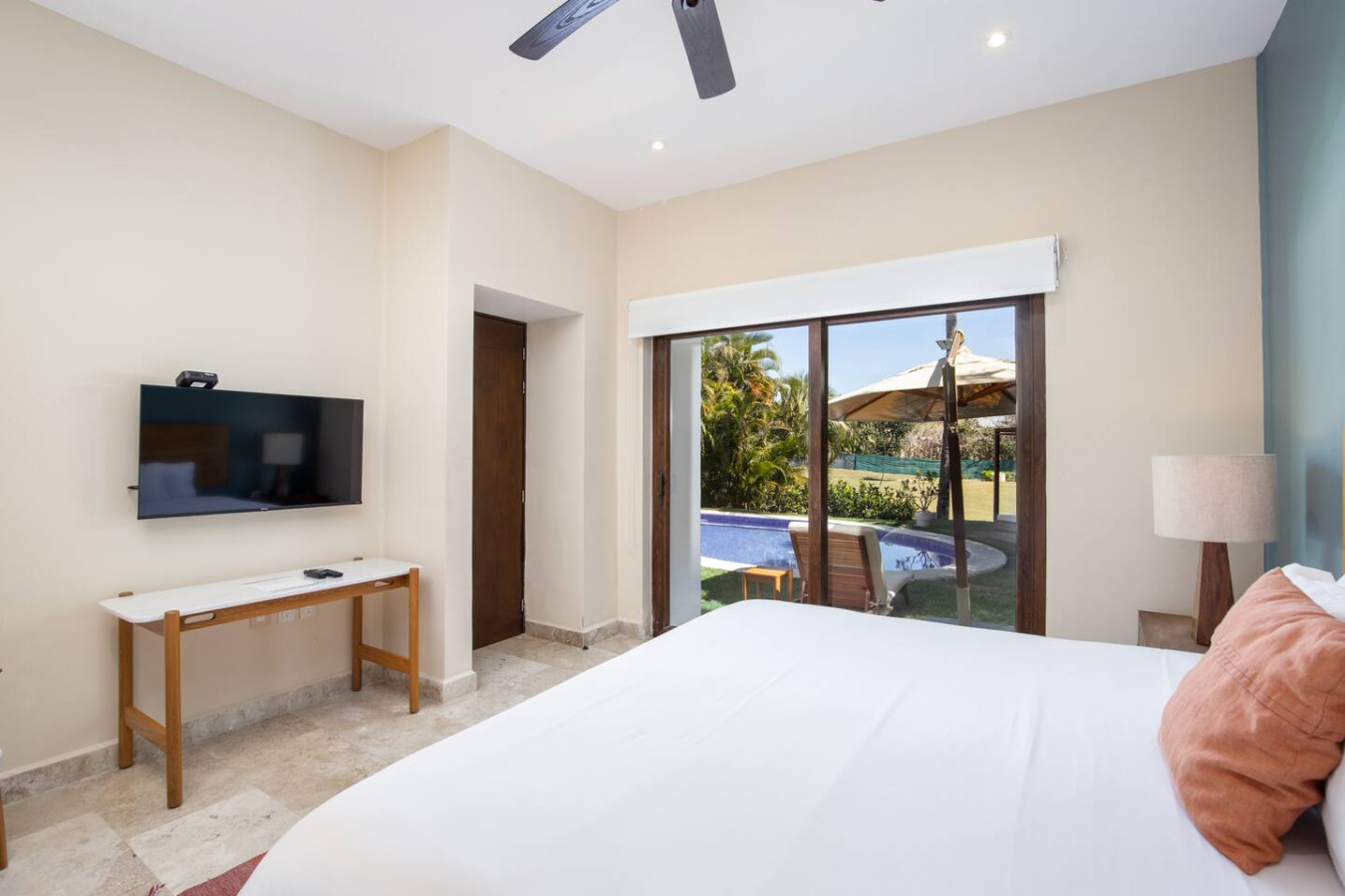 4-bd-villa-serenata-6-with-private-pool/