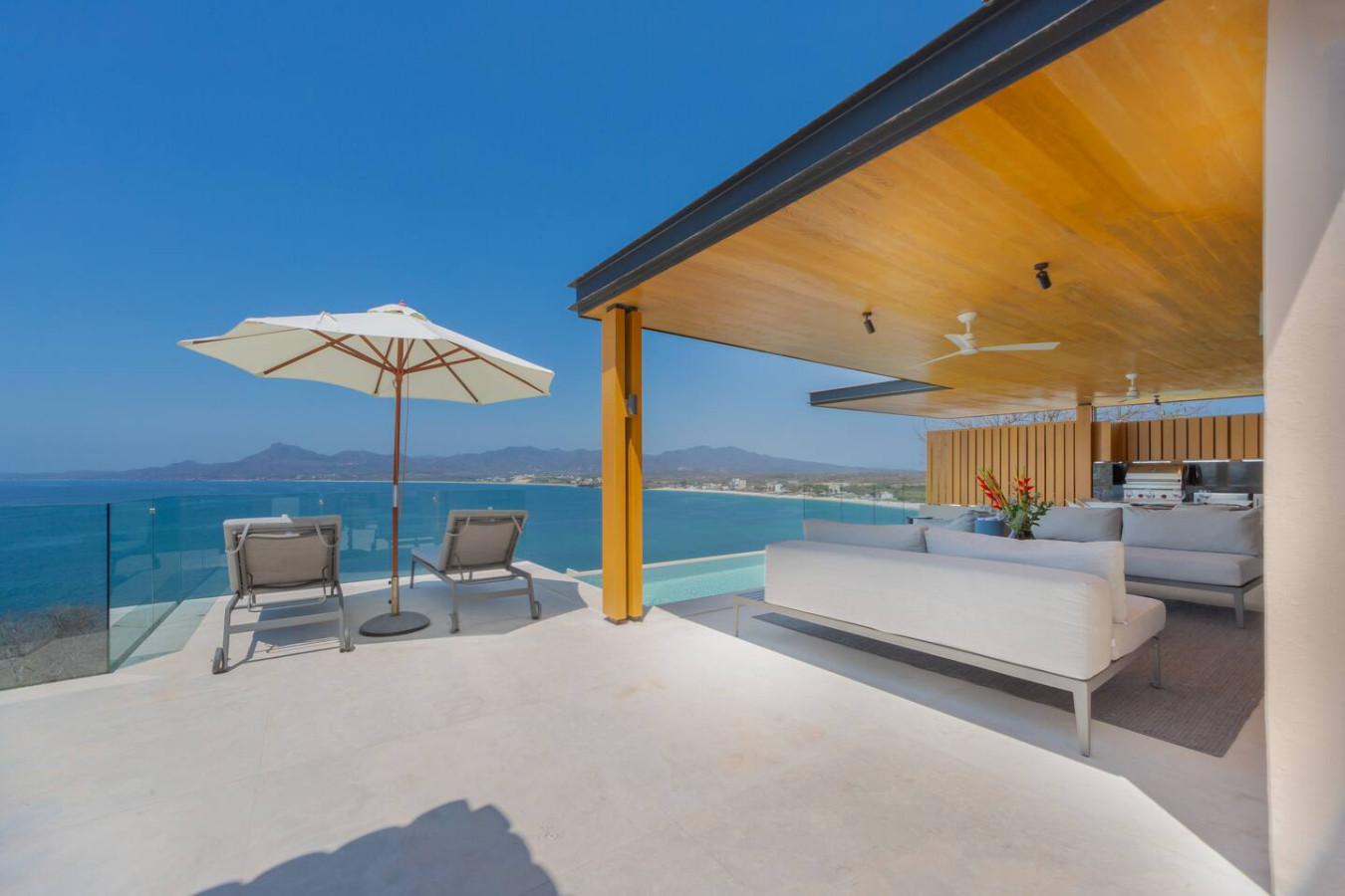 4-bd-beach-chic-villa-ocean-view/