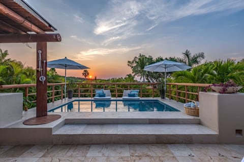 A luxurious 4bed, 2level retreat - Las Palmas 21 Casa Rayo De Sol