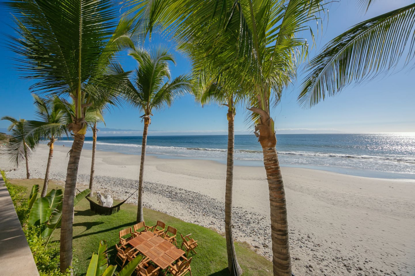 6-bd-premier-beach-front-location/
