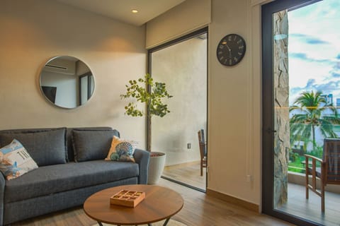 Queen-size sofa bed in Living-room