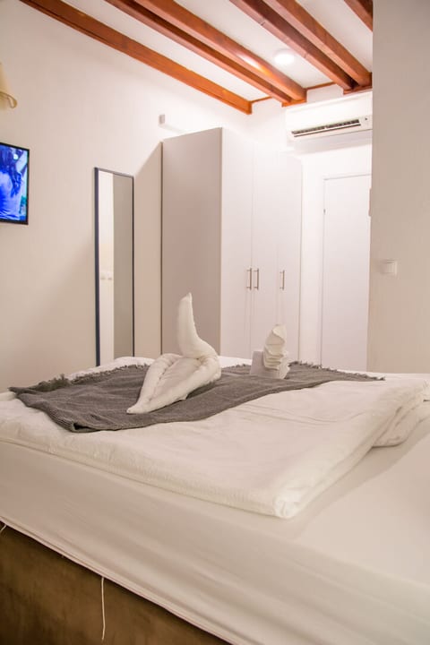 Rooms Bed and Breakfast Blanc - Unit 378004-13