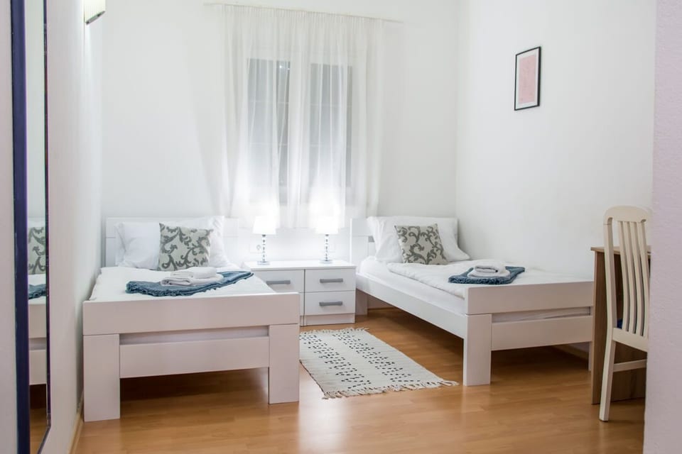 Rooms Bed and Breakfast Blanc - Einheit 378007-13