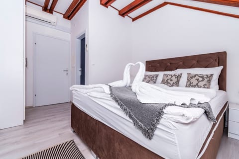 Rooms Bed and Breakfast Blanc - Unit 378005-13