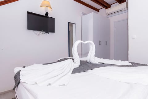 Rooms Bed and Breakfast Blanc - Unit 378005-13