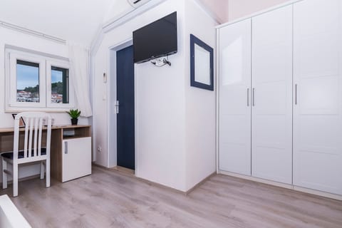 Rooms Bed and Breakfast Blanc - Unit 378011-13