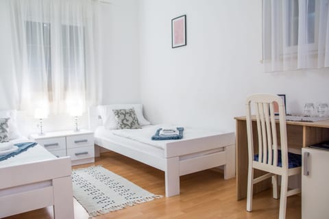 Rooms Bed and Breakfast Blanc - Unit 378013-13