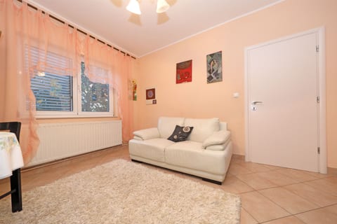 Apartments Sanja - Unit 1067-61