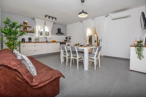 Apartment BoDy - Unit 1278-61