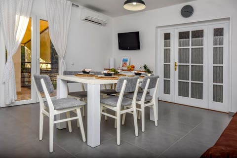 Apartment BoDy - Unit 1278-61